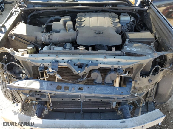 2011 Toyota 4Runner SR5 with VIN JTEZU5JR1B5016599, listed as a Copart auction lot 47881165 with 180,894 mi miles and Salvage Title. Bid and sale history available at carsss.com. Image 12.