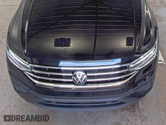 2024 Volkswagen Tiguan SE with VIN 3VV3B7AX6RM075535, listed as a IAAI auction lot 42845052 with 20,867 mi miles and . Bid and sale history available at DreamBid. Image 12.