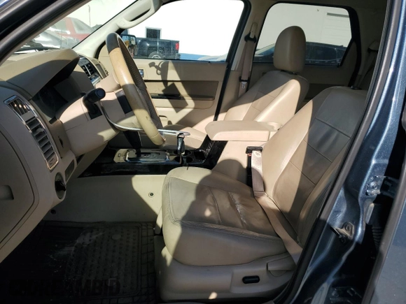 2012 Ford Escape Limited z VIN 1FMCU9EG5CKA16291, wystawiony jako Copart lot #58527415 z przebiegiem 173 637 mil mil oraz Szkoda całkowita • Salvage title. Historia ofert i sprzedaży dostępna na DreamBid. Obrazek 7.