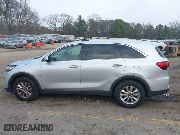 2020 Kia Sorento LX V6 with VIN 5XYPGDA50LG619045, listed as a IAAI auction lot 41520510 with 124,870 mi miles. Bid and sale history available at carsss.com. Image 14.