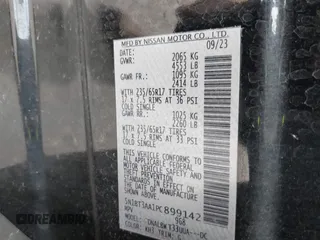 2023 Nissan Rogue S z VIN 5N1BT3AA1PC899142, wystawiony jako IAAI lot #42449369 z przebiegiem 48 754 mil mil oraz . Historia ofert i sprzedaży dostępna na DreamBid. Obrazek 9.