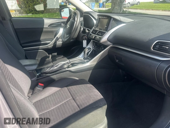 2019 Mitsubishi Eclipse Cross ES с VIN JA4AS3AA4KZ016007, выставлен на аукционе Copart как лот 57044865 с пробегом 141 904 миль миль и Чистый • Clean title. История ставок и продаж доступна на DreamBid. Изображение 5.