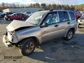 2003 Chevrolet Tracker ZR2 z VIN 2CNBJ734536904589, wystawiony jako Copart lot #81067824 z przebiegiem Nie podano mil oraz Szkoda całkowita • Salvage title. Historia ofert i sprzedaży dostępna na DreamBid. Obrazek 1.