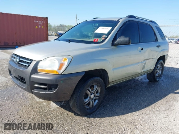 2006 Kia Sportage LX z VIN KNDJF723X67143301, wystawiony jako IAAI lot #41950899 z przebiegiem 271 184 mil mil oraz . Historia ofert i sprzedaży dostępna na DreamBid. Obrazek 2.