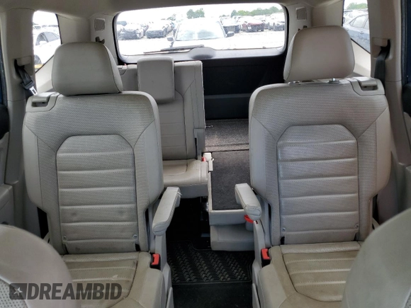 2019 Volkswagen Atlas SEL Premium z VIN 1V2NR2CA4KC559238, wystawiony jako Copart lot #58257085 z przebiegiem 178 647 mil mil oraz Tytuł czysty. Historia ofert i sprzedaży dostępna na DreamBid. Obrazek 10.