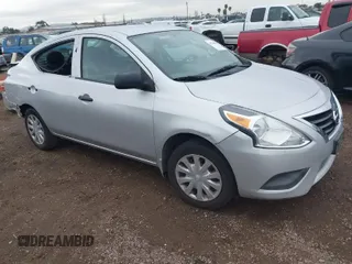 2015 Nissan Versa SV with VIN 3N1CN7AP8FL910822, listed as a IAAI auction lot 41764264 with 101,382 mi miles. Bid and sale history available at carsss.com. Image 1.