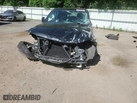 2020 Jeep Grand Cherokee Laredo E с VIN 1C4RJEAG1LC278499, выставлен на аукционе Copart как лот 57906995 с пробегом 129 259 миль миль и Списание • Salvage title. История ставок и продаж доступна на DreamBid. Изображение 15.
