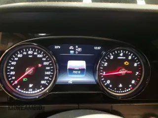 2019 Mercedes-Benz E-Class E 450 with VIN WDD1J6JB5KF092927, listed as a Copart auction lot 45016745 with 79,215 mi miles and Salvage Title. Bid and sale history available at carsss.com. Image 9.