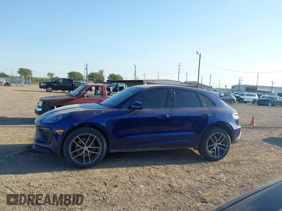 2022 Porsche Macan with VIN WP1AA2A51NLB01334, listed as a IAAI auction lot 41970211 with Not provided miles and . Bid and sale history available at DreamBid. Image 13.