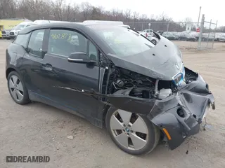 2015 BMW i3 with VIN WBY1Z4C5XFV501268, listed as a IAAI auction lot 41028732 with 75,283 mi miles. Bid and sale history available at carsss.com. Image 1.