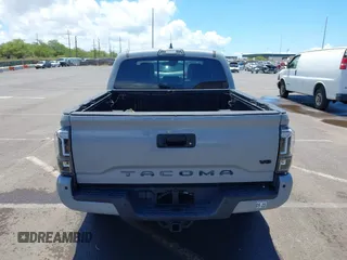 2019 Toyota Tacoma SR with VIN 3TMCZ5AN7KM213537, listed as a IAAI auction lot 42442068 with 39,969 mi miles and . Bid and sale history available at DreamBid. Image 17.
