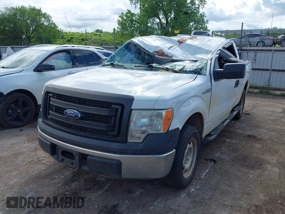 2014 Ford F-150 XL z VIN 1FTFX1EFXEKD68321, wystawiony jako IAAI lot #42213160 z przebiegiem Nie podano mil oraz . Historia ofert i sprzedaży dostępna na DreamBid. Obrazek 2.