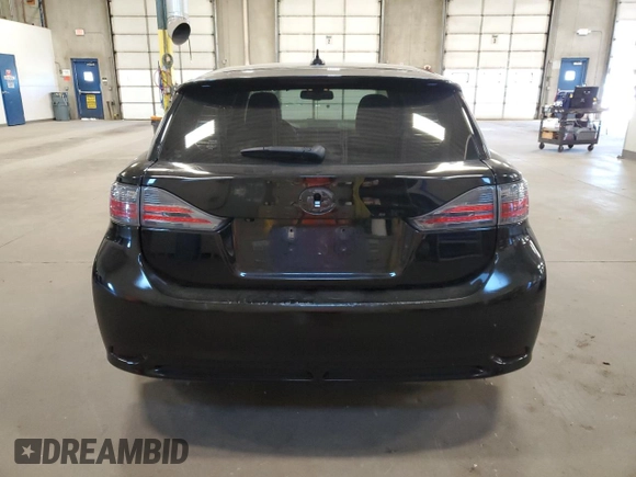 2012 Lexus CT 200h z VIN JTHKD5BH4C2116306, wystawiony jako Copart lot #55735865 z przebiegiem 232 468 mil mil oraz Szkoda całkowita • Salvage title. Historia ofert i sprzedaży dostępna na DreamBid. Obrazek 6.
