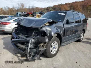 2015 Ford Expedition XL z VIN 1FMJU1GT2FEF50709, wystawiony jako Copart lot #76453884 z przebiegiem 122 166 mil mil oraz Szkoda całkowita • Salvage title. Historia ofert i sprzedaży dostępna na DreamBid. Obrazek 1.