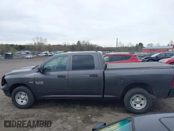 2016 Ram 1500 Tradesman z VIN 1C6RR7ST3GS225175, wystawiony jako IAAI lot #41961672 z przebiegiem 198 673 mil mil oraz . Historia ofert i sprzedaży dostępna na DreamBid. Obrazek 15.