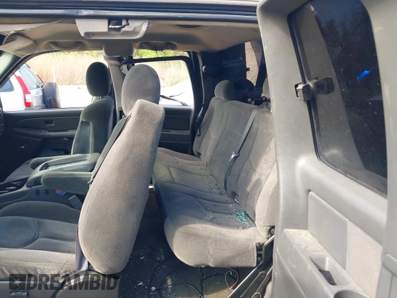 2006 Chevrolet Silverado 1500 LT1 with VIN 1GCEC19T76Z296588, listed as a IAAI auction lot 42094146 with 220,165 mi miles and . Bid and sale history available at DreamBid. Image 8.