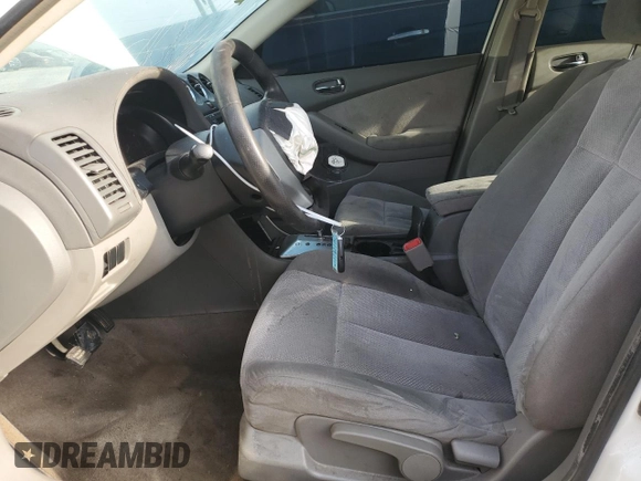 2008 Nissan Altima 2.5 with VIN 1N4AL21E48C233803, listed as a Copart auction lot 46272115 with 0 mi miles and Salvage Title. Bid and sale history available at carsss.com. Image 7.