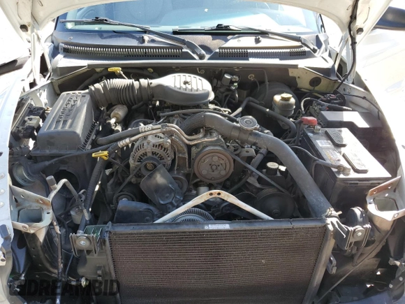2000 Dodge Durango z VIN 1B4HR28Y3YF139835, wystawiony jako Copart lot #51969795 z przebiegiem 151 644 mil mil oraz Szkoda całkowita • Salvage title. Historia ofert i sprzedaży dostępna na DreamBid. Obrazek 13.