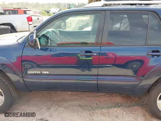 2004 Toyota 4Runner Limited with VIN JTEBU17R348016087, listed as a IAAI auction lot 41968056 with 189,557 mi miles. Bid and sale history available at carsss.com. Image 14.