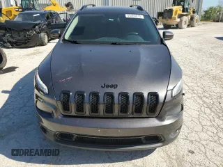2018 Jeep Cherokee Latitude with VIN 1C4PJLCX1JD552607, listed as a Copart auction lot 55500015 with 113,995 mi miles and Salvage title. Bid and sale history available at DreamBid. Image 5.