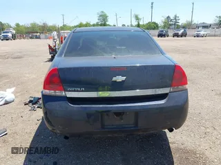 2007 Chevrolet Impala Police Pkg Police Pkg 9C1 with VIN 2G1WS55R479357814, listed as a IAAI auction lot 39246475 with 241,538 mi miles. Bid and sale history available at carsss.com. Image 16.
