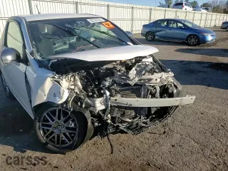 2012 Scion iQ with VIN JTNJJXB09CJ016327, listed as a Copart auction lot 80729784 with 0 mi miles and Salvage Title. Bid and sale history available at carsss.com. Image 11.