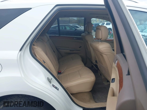 2009 Mercedes-Benz M 350 with VIN 4JGBB86E99A510418, listed as a IAAI auction lot 42200836 with 125,116 mi miles and . Bid and sale history available at carsss.com. Image 8.