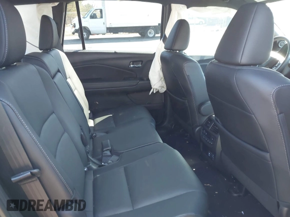 2021 Honda Passport Elite with VIN 5FNYF8H07MB018359, listed as a IAAI auction lot 41834413 with 28,278 mi miles and . Bid and sale history available at DreamBid. Image 8.