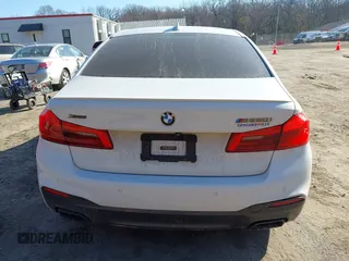 2018 BMW 5 Series M550i xDrive with VIN WBAJB9C53JB036097, listed as a IAAI auction lot 41743031 with 70,164 mi miles and . Bid and sale history available at carsss.com. Image 17.