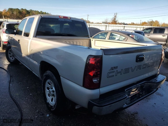 2006 Chevrolet Silverado 1500 LS with VIN 1GCEC19X66Z116391, listed as a Copart auction lot 84517514 with 261,898 mi miles and Salvage Title. Bid and sale history available at carsss.com. Image 2.