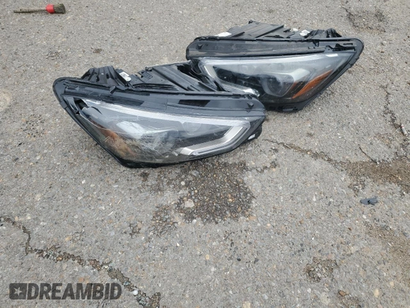 2019 Mercedes-Benz AMG GT 63 S z VIN WDD7X8KB1KA001443, wystawiony jako Copart lot #83770624 z przebiegiem 58 852 mil mil oraz Szkoda całkowita • Salvage title. Historia ofert i sprzedaży dostępna na DreamBid. Obrazek 12.