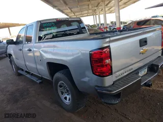2014 Chevrolet Silverado 1500 Work Truck with VIN 1GCRCPEH0EZ293553, listed as a IAAI auction lot 41563580 with 214,104 mi miles. Bid and sale history available at carsss.com. Image 3.