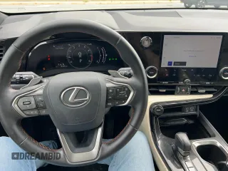 2022 Lexus NX 250 with VIN 2T2ADCAZ0NC001827, listed as a Copart auction lot 61865755 with 18,444 mi miles and Clean title. Bid and sale history available at DreamBid. Image 7.