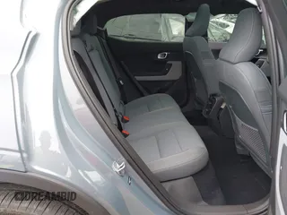 2022 Polestar 2 z VIN LPSED3KA1NL059476, wystawiony jako IAAI lot #42034791 z przebiegiem Nie podano mil oraz . Historia ofert i sprzedaży dostępna na DreamBid. Obrazek 8.