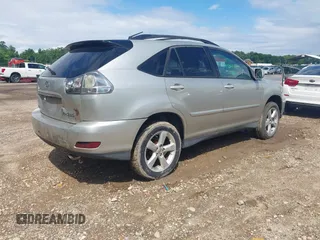 2005 Lexus RX 330 z VIN 2T2HA31U05C051638, wystawiony jako IAAI lot #42344780 z przebiegiem 294 093 mil mil oraz . Historia ofert i sprzedaży dostępna na DreamBid. Obrazek 4.