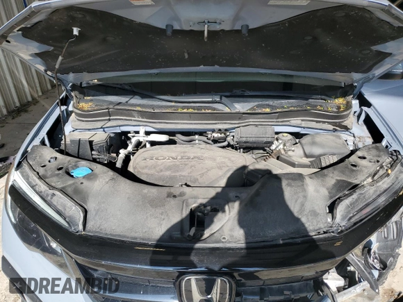 2022 Honda Pilot Special Edition with VIN 5FNYF6H29NB069918, listed as a Copart auction lot 58819655 with 39,845 mi miles and Salvage title. Bid and sale history available at DreamBid. Image 12.