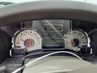 2013 Ford Expedition Max XLT с VIN 1FMJK1H56DEF01306, выставлен на аукционе Copart как лот 62925315 с пробегом 199 531 миль миль и Чистый • Clean title. История ставок и продаж доступна на DreamBid. Изображение 9.