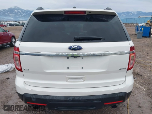 2014 Ford Explorer XLT with VIN 1FM5K8D86EGB99936, listed as a IAAI auction lot 41631657 with 141,097 mi miles and . Bid and sale history available at carsss.com. Image 16.