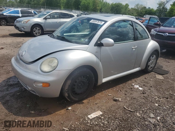 2001 Volkswagen Beetle GLX with VIN 3VWDD21C21M406898, listed as a Copart auction lot 55597675 with 104,597 mi miles and Salvage Title. Bid and sale history available at DreamBid. Image 1.