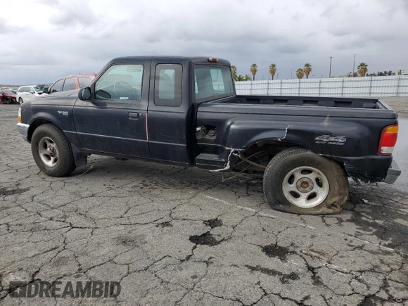 1999 Ford Ranger XL with VIN 1FTZR15V7XPB65827, listed as a Copart auction lot 48363905 with 173,354 mi miles and Clean Title. Bid and sale history available at carsss.com. Image 2.