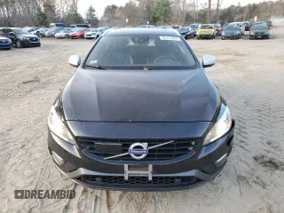 2017 Volvo V60 R-Design Platinum with VIN YV149MSS4H1373460, listed as a Copart auction lot 80723864 with 90,485 mi miles and Salvage Title. Bid and sale history available at carsss.com. Image 5.