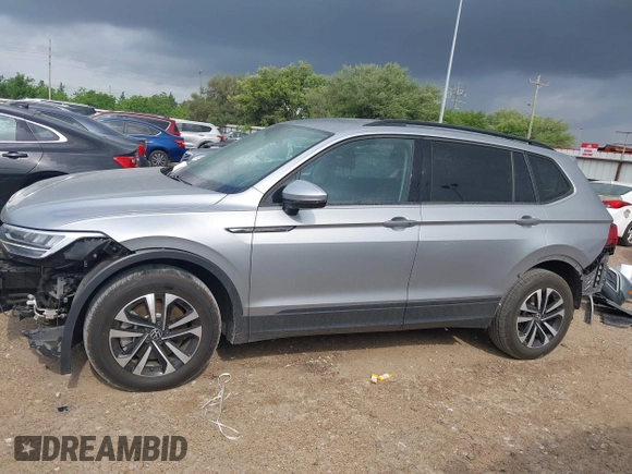 2023 Volkswagen Tiguan S with VIN 3VVRB7AX4PM015440, listed as a IAAI auction lot 42132705 with 37,482 mi miles and . Bid and sale history available at DreamBid. Image 15.