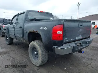 2012 Chevrolet Silverado 1500 LT with VIN 1GCPKSE7XCF113594, listed as a IAAI auction lot 41891387 with 228,768 mi miles and . Bid and sale history available at DreamBid. Image 3.
