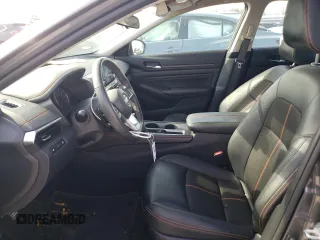 2022 Nissan Altima 2.5 SR with VIN 1N4BL4CV9NN396475, listed as a Copart auction lot 49704695 with 37,309 mi miles and Salvage Title. Bid and sale history available at carsss.com. Image 7.