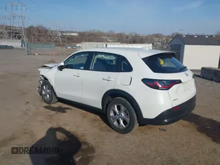 2024 Honda HR-V LX with VIN 3CZRZ2H36RM725419, listed as a IAAI auction lot 41770936 with 26,608 mi miles and . Bid and sale history available at DreamBid. Image 3.