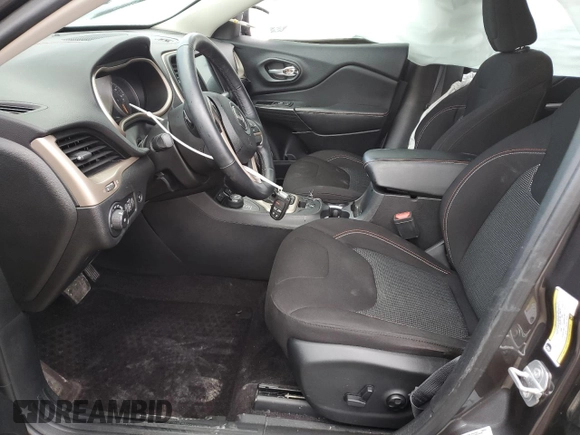 2017 Jeep Cherokee 75th Anniversary Edition с VIN 1C4PJMCS8HW509438, выставлен на аукционе Copart как лот 80353184 с пробегом 63 503 миль миль и Списание • Salvage title. История ставок и продаж доступна на DreamBid. Изображение 7.