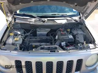 2014 Jeep Patriot Sport z VIN 1C4NJPBA7ED818830, wystawiony jako IAAI lot #42216964 z przebiegiem 144 909 mil mil oraz . Historia ofert i sprzedaży dostępna na DreamBid. Obrazek 10.