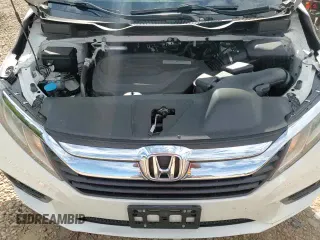 2018 Honda Odyssey LX with VIN 5FNRL6H29JB038451, listed as a Copart auction lot 67744885 with 71,771 mi miles and Salvage title. Bid and sale history available at DreamBid. Image 16.