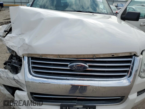 2008 Ford Explorer XLT z VIN 1FMEU73E28UA27744, wystawiony jako Copart lot #56165405 z przebiegiem 119 290 mil mil oraz Szkoda całkowita • Salvage title. Historia ofert i sprzedaży dostępna na DreamBid. Obrazek 12.