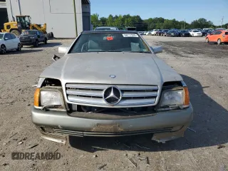 1990 Mercedes-Benz 300 z VIN WDBFA61E3LF004726, wystawiony jako Copart lot #58717095 z przebiegiem 96 288 mil mil oraz Czysty tytuł • Clean title. Historia ofert i sprzedaży dostępna na DreamBid. Obrazek 5.